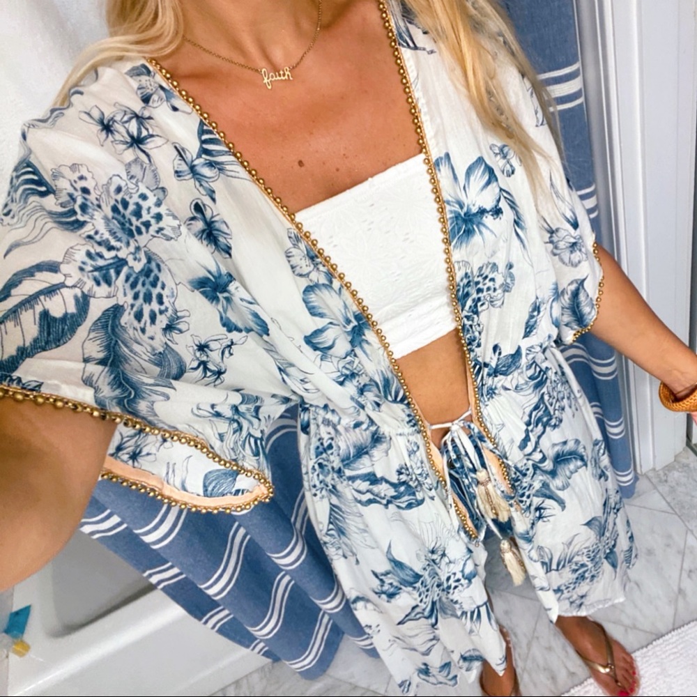 🦋 TRUE DESTINATIONS BOHO NAVY BLUE FLORAL BEACH COVERUP!